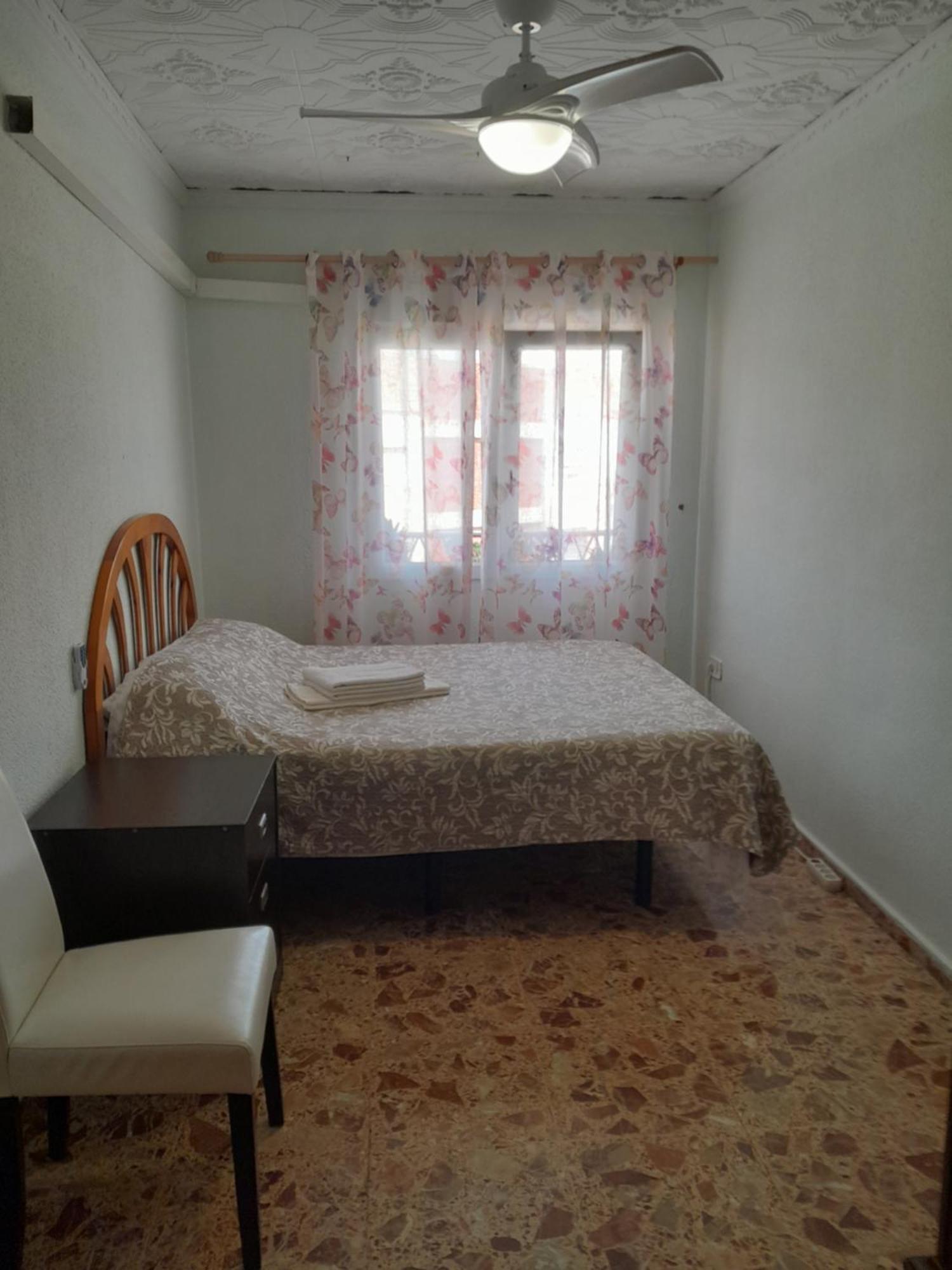 Cozy Room เดเนีย ภายนอก รูปภาพ